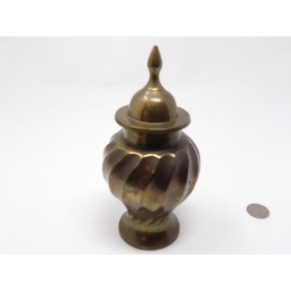 Vintage Brass Ginger Jar Twist Pattern 7 1/4" H  Made in India - Picture 2 of 10
